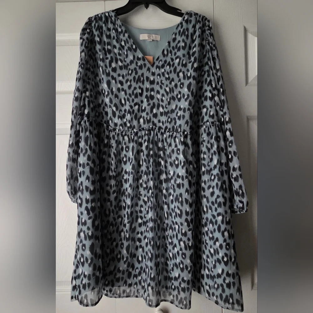 NWT LOFT Blue Leopard Print V-Neck Long Sleeve Dress Size 14